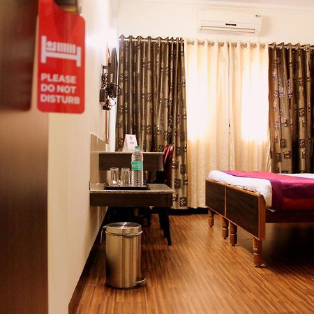Hotel Hanuman Mangalore Exteriör bild