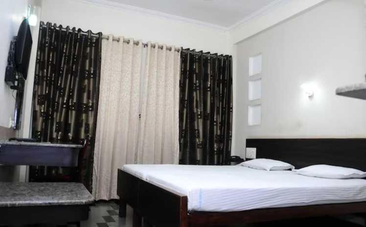 Hotel Hanuman Mangalore Exteriör bild